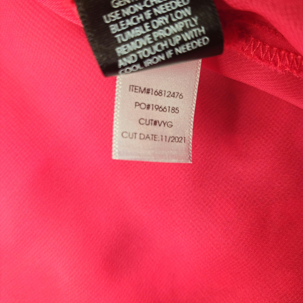 Torrid women's 3X Peplum Red blouse Flowy - Picture 11 of 11